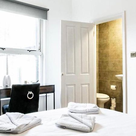 Cambridge House Hotel Dış mekan fotoğraf