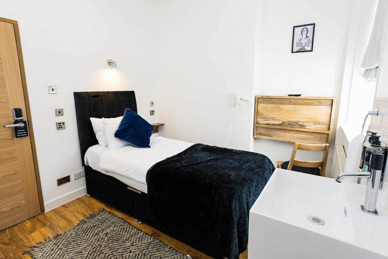 Cambridge House Hotel Dış mekan fotoğraf