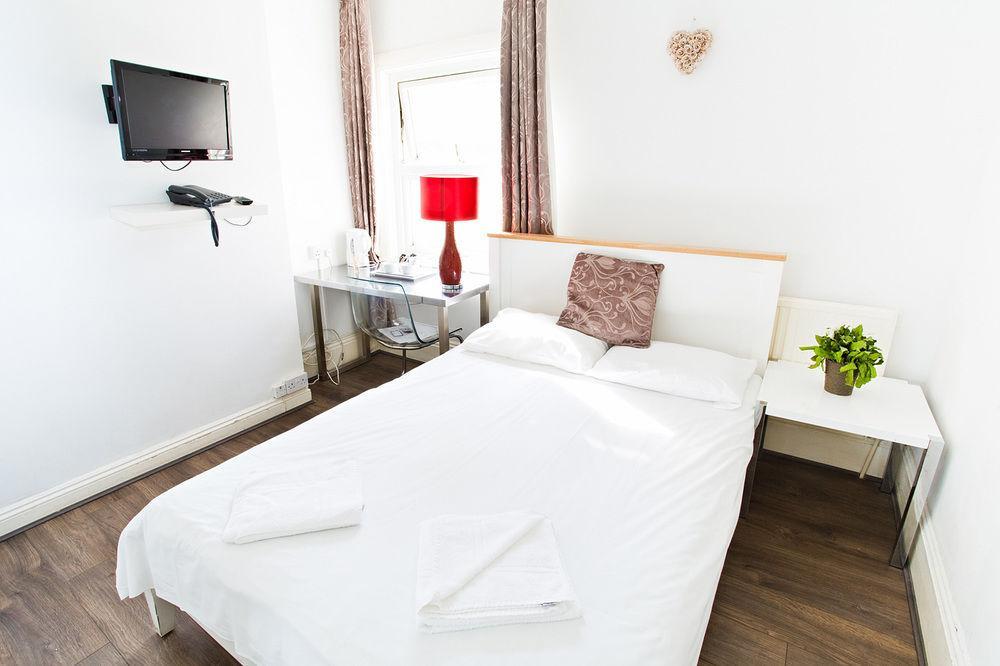 Cambridge House Hotel Dış mekan fotoğraf