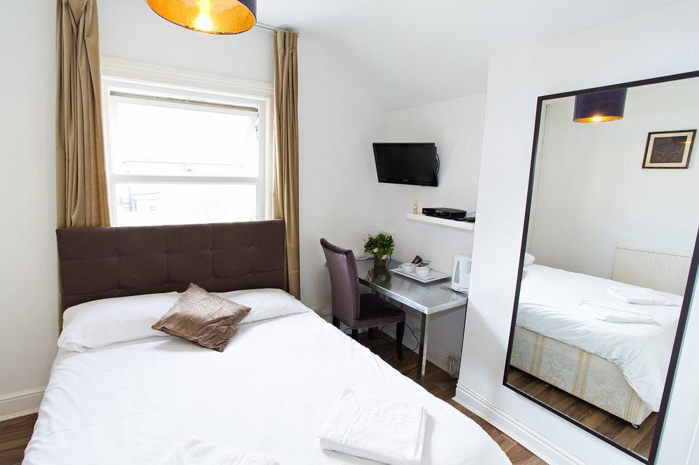 Cambridge House Hotel Dış mekan fotoğraf