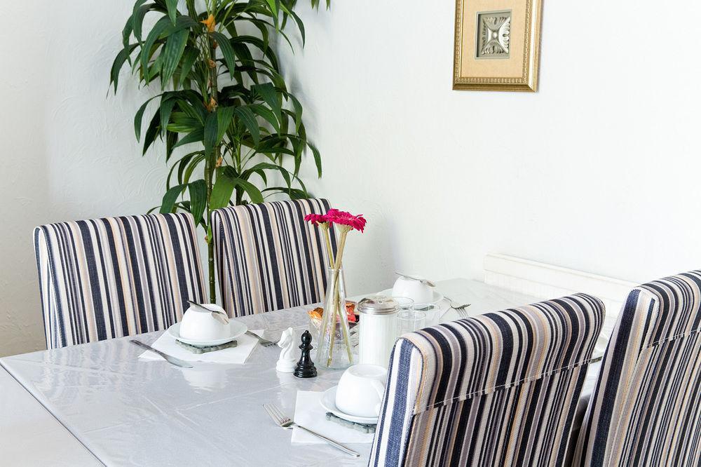 Cambridge House Hotel Dış mekan fotoğraf