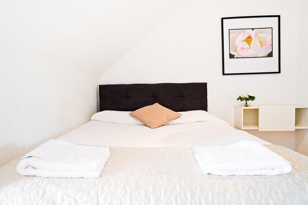 Cambridge House Hotel Dış mekan fotoğraf